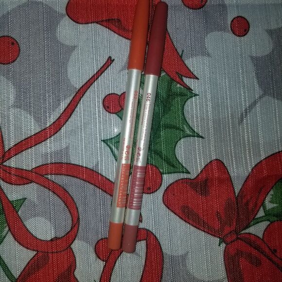 Lip liner  - Picture 1 of 6